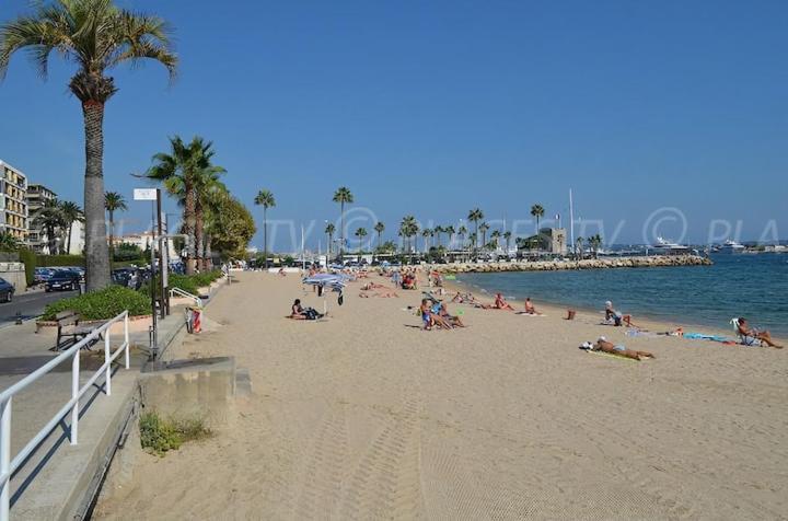 F1 A 5 Minutes Des Plages Et De La Gare Vallauris Kültér fotó